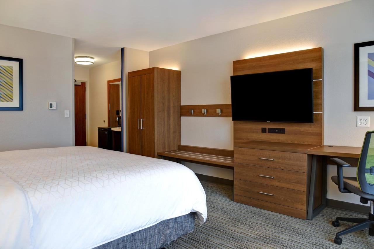 Holiday Inn Express & Suites - Ottawa By Ihg Екстер'єр фото
