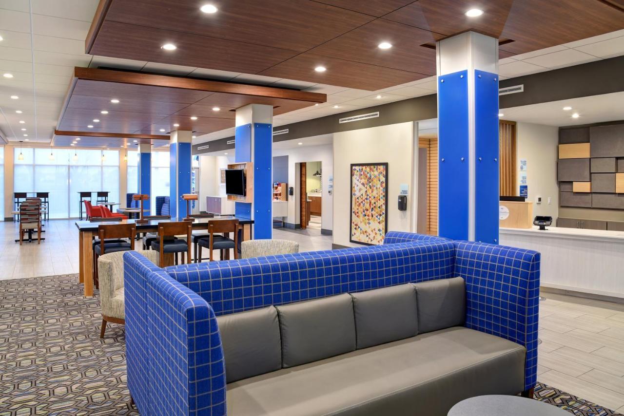Holiday Inn Express & Suites - Ottawa By Ihg Екстер'єр фото